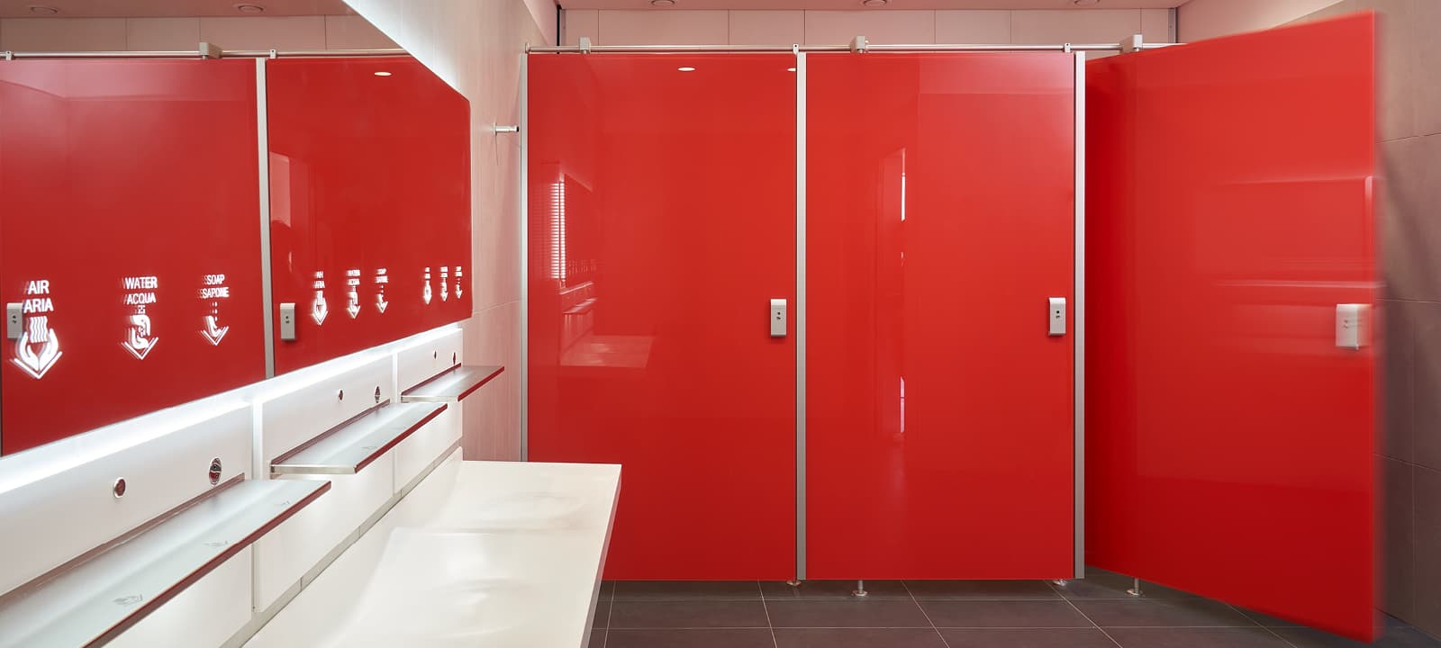 Hygiene in highly-frequented commercial bathrooms